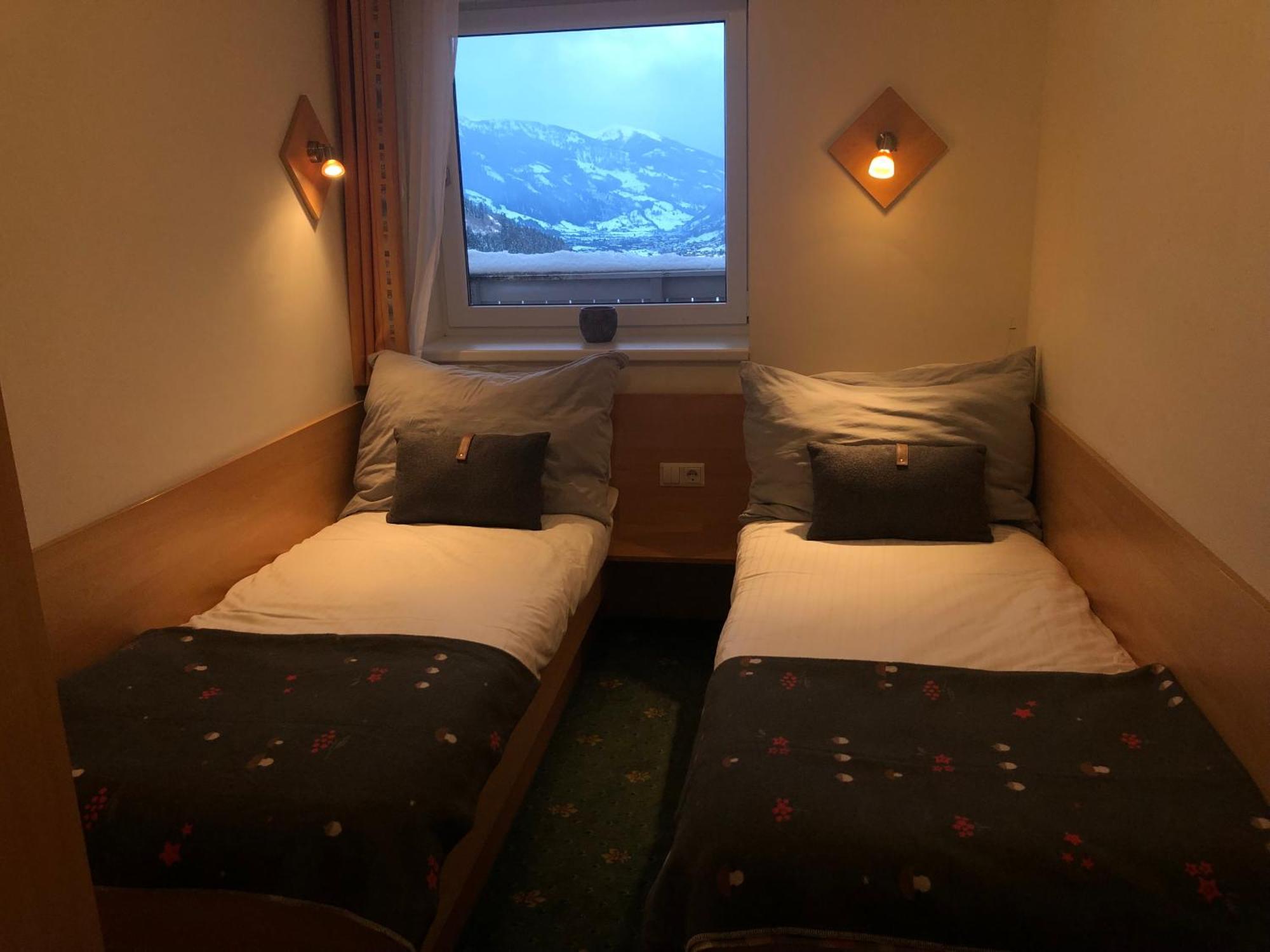 Panorama Spa Lodges Das.Schiller Bad Gastein Eksteriør billede
