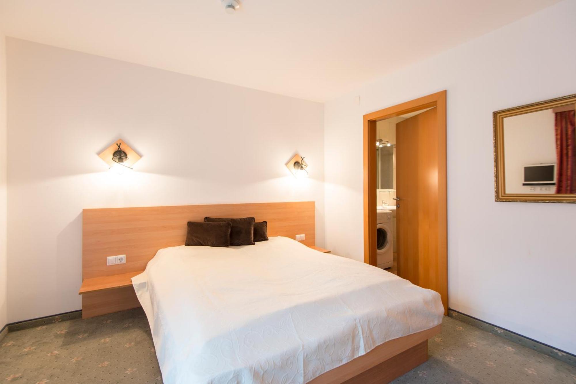 Panorama Spa Lodges Das.Schiller Bad Gastein Eksteriør billede